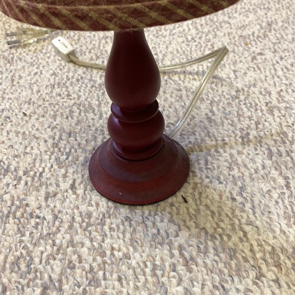 Burgundy Country Lamp - Picture 3 of 6